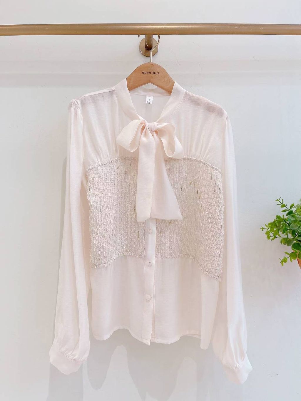 b4ed00b398c5e3801a7662477ea09525