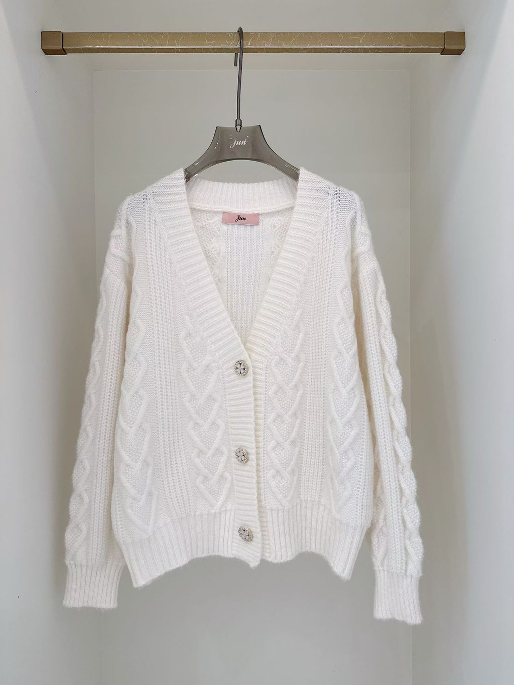 ac83231eff634b456880197a7829dc14