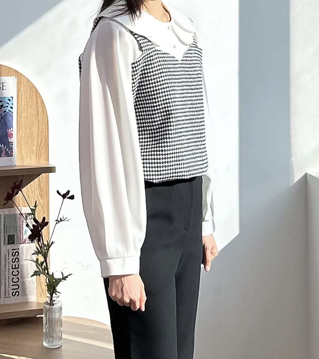 2bfadf00685620bb81dea9b49551ea85