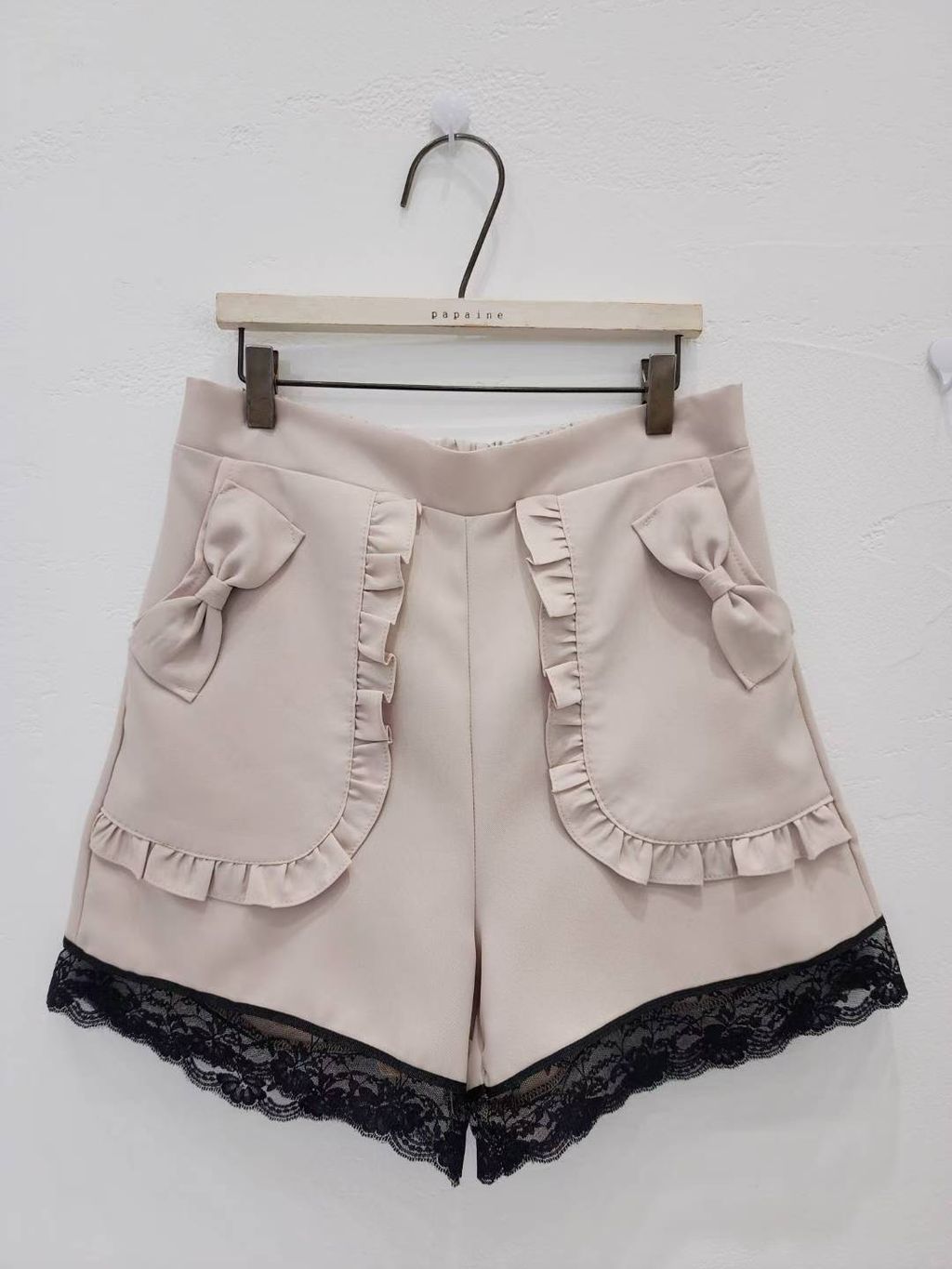 877301b91a026f7f60e7ac6095ad0e9b