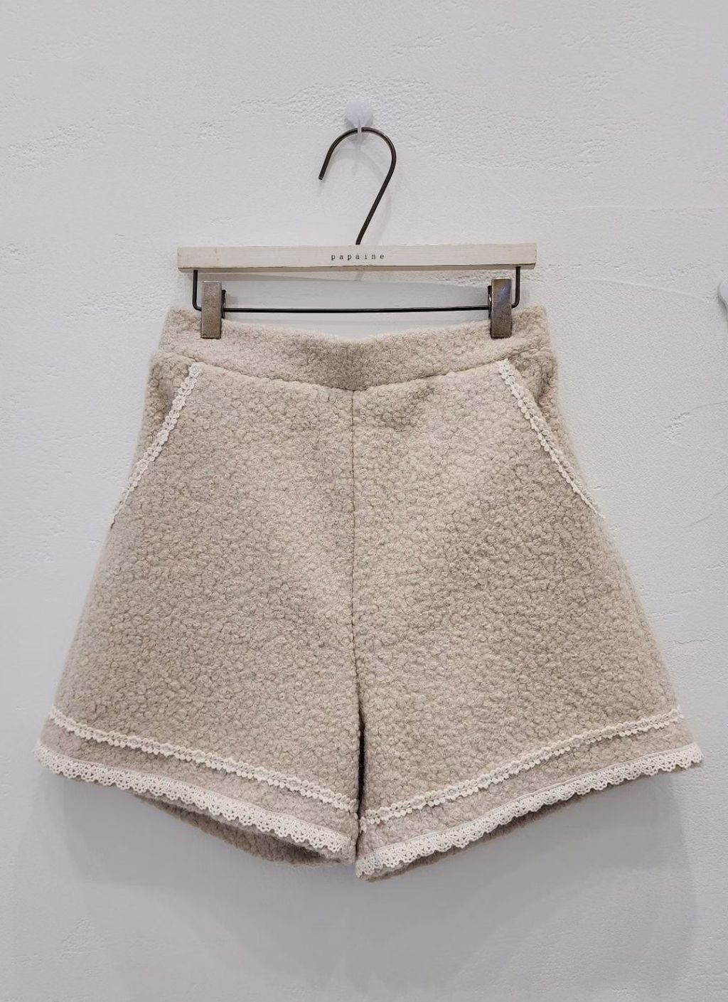 b26e1df39a1ff2dd5d968daccc3b414f