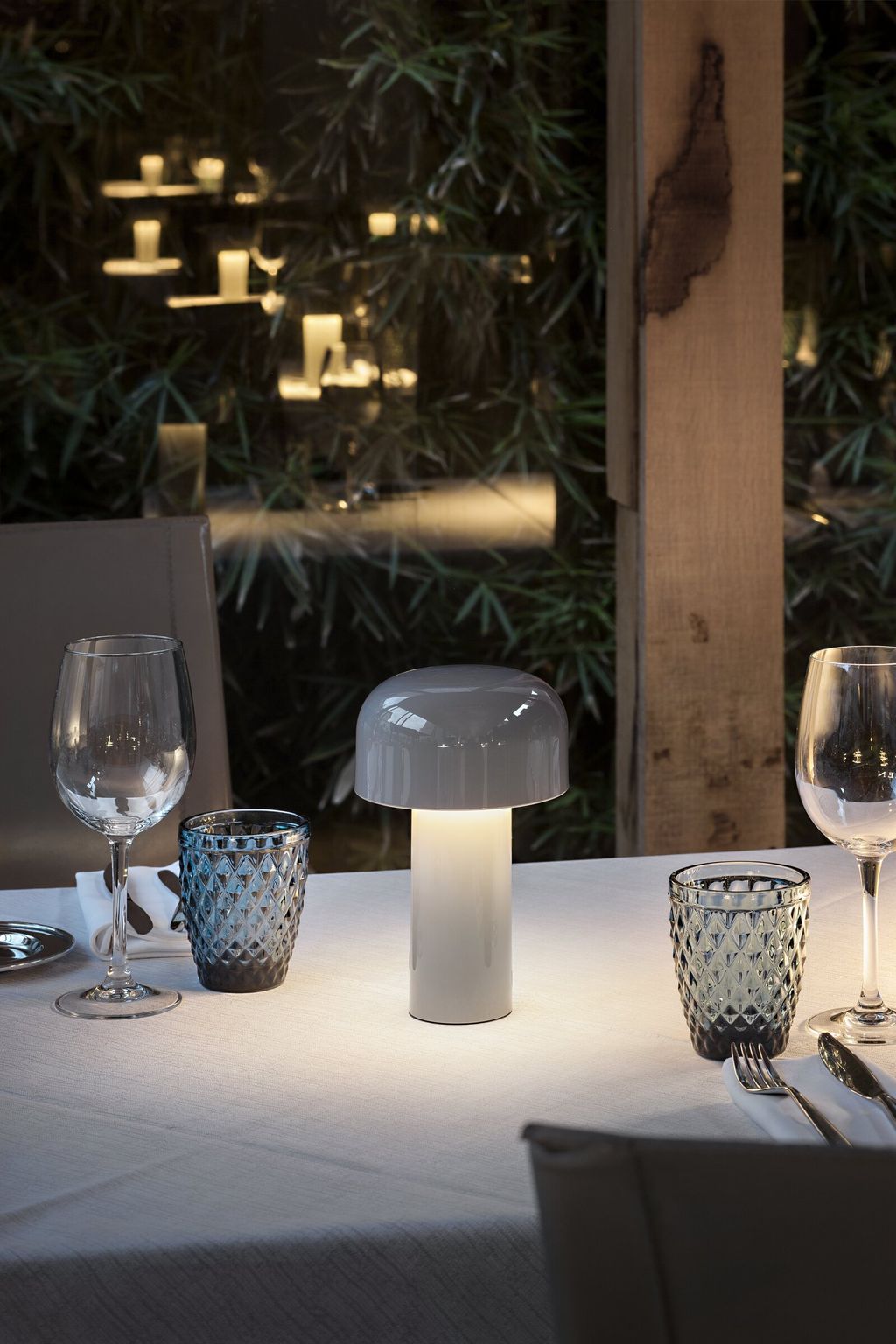 Flos-Bellhop_Battery-PH_Germano_Borrelli-018.cd0a5a2b