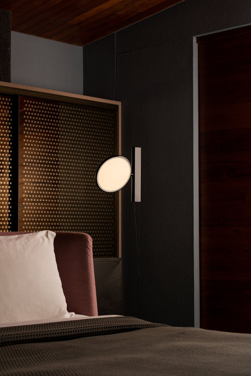 Flos-OK-PH_Ravi_Mistry-Villa_In_Palms_India-2021-001A.4cba1ca1