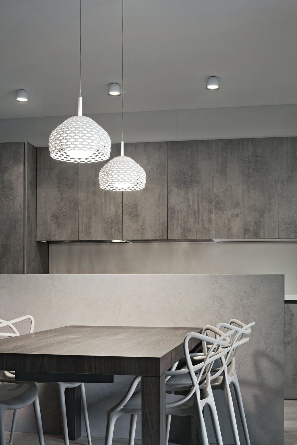 Flos-Tatou_S-PH_Germano_Borrelli-001.2b658710