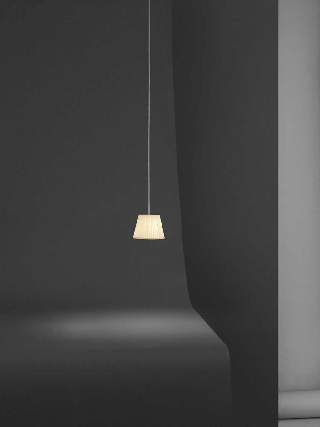 Flos-Romeo_Babe_S-PH_Frank_Hulsbomer-004.6862ebad