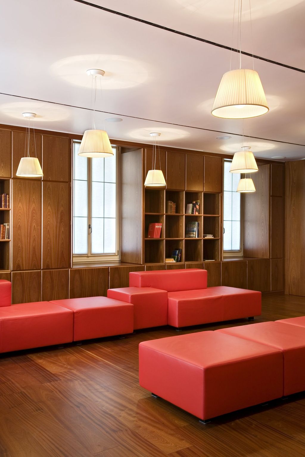 Flos-Romeo_Soft_S_1-PH_Germano_Borrelli-Private_Residence-Milano-2008-001.84a71f42