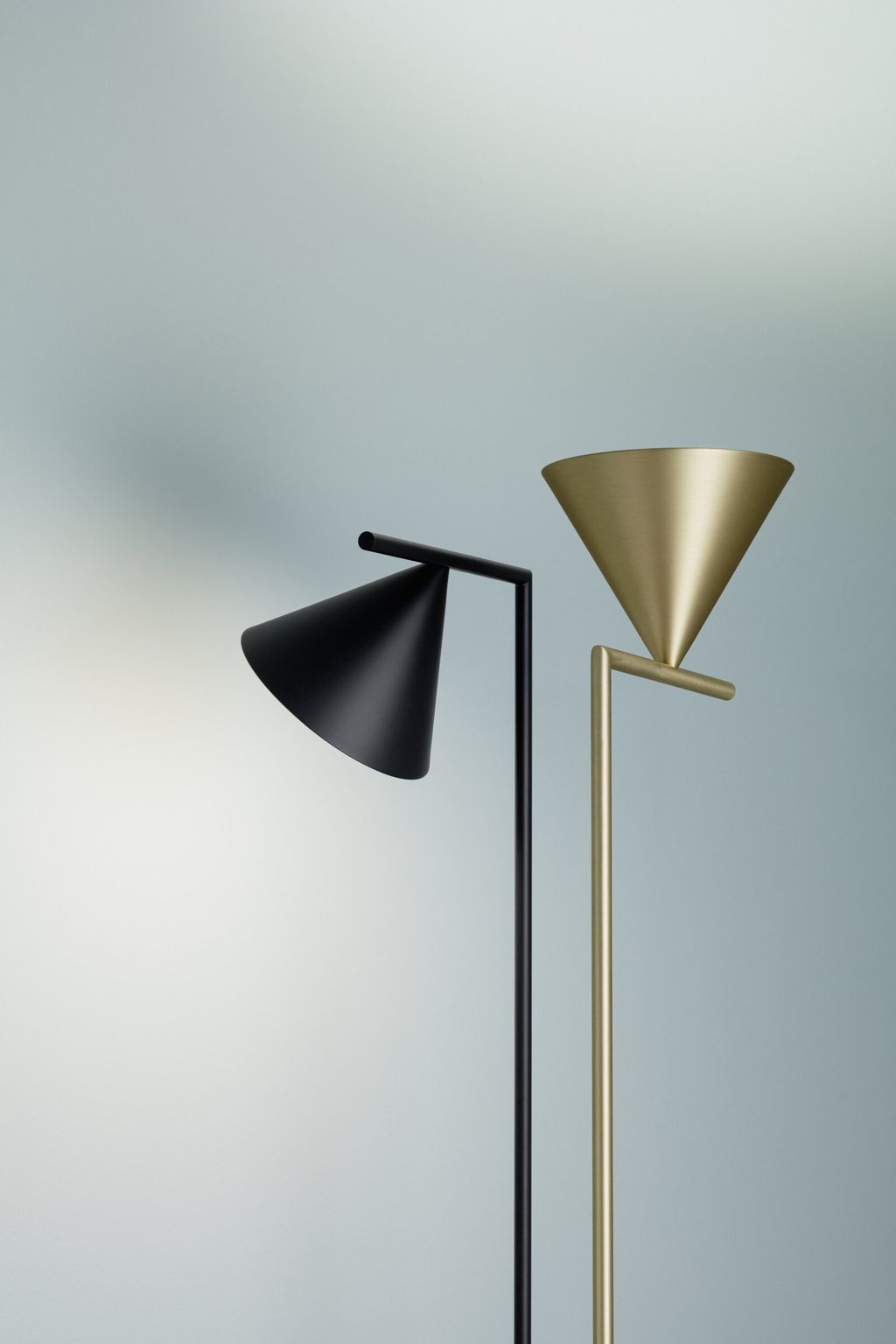 Flos-Captain_Flint-PH_Frank_Hulsbomer-2015-Detail-001.57498129