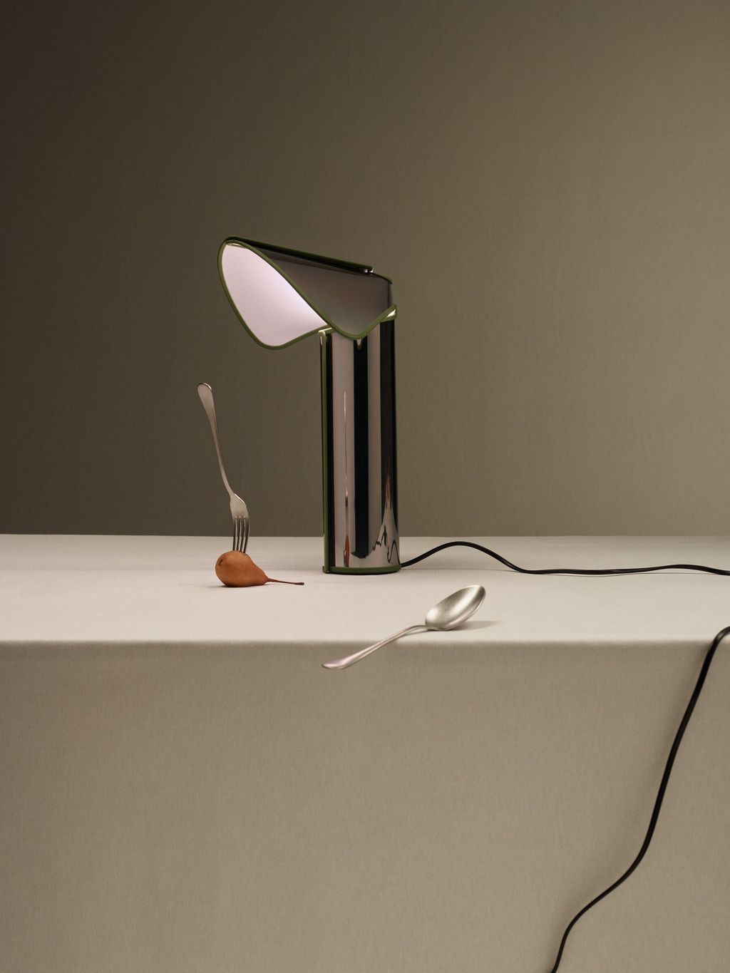 Flos-Chiara-T-PH_Ambra_Crociani-001.56b5b9a5