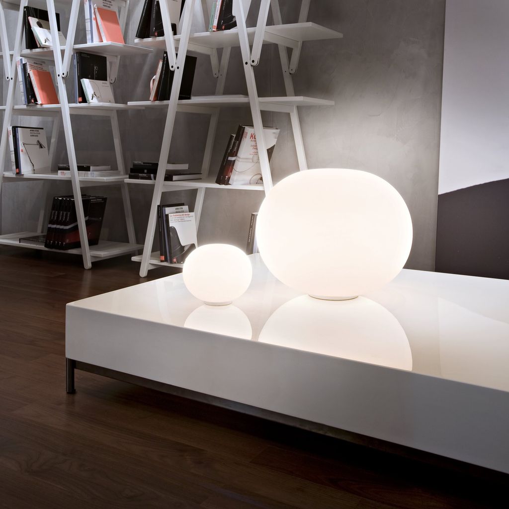 Flos-Glo_Ball_Basic-PH_Germano_Borrelli-Euroluce-2009_001.ba694982