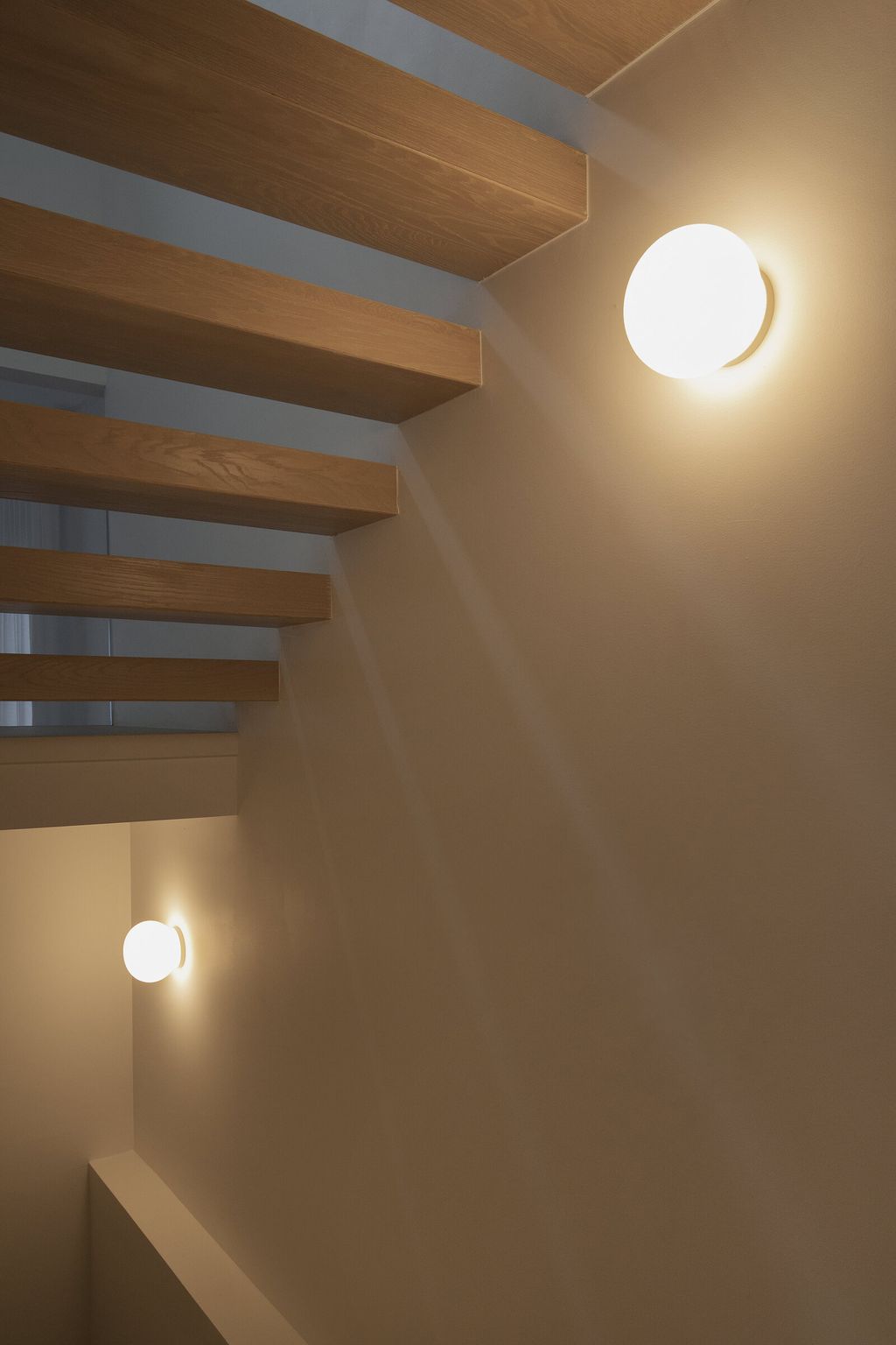 Flos-Glo-Ball_Zero_W-PH_Phil_Cohen-004.445ae4ab