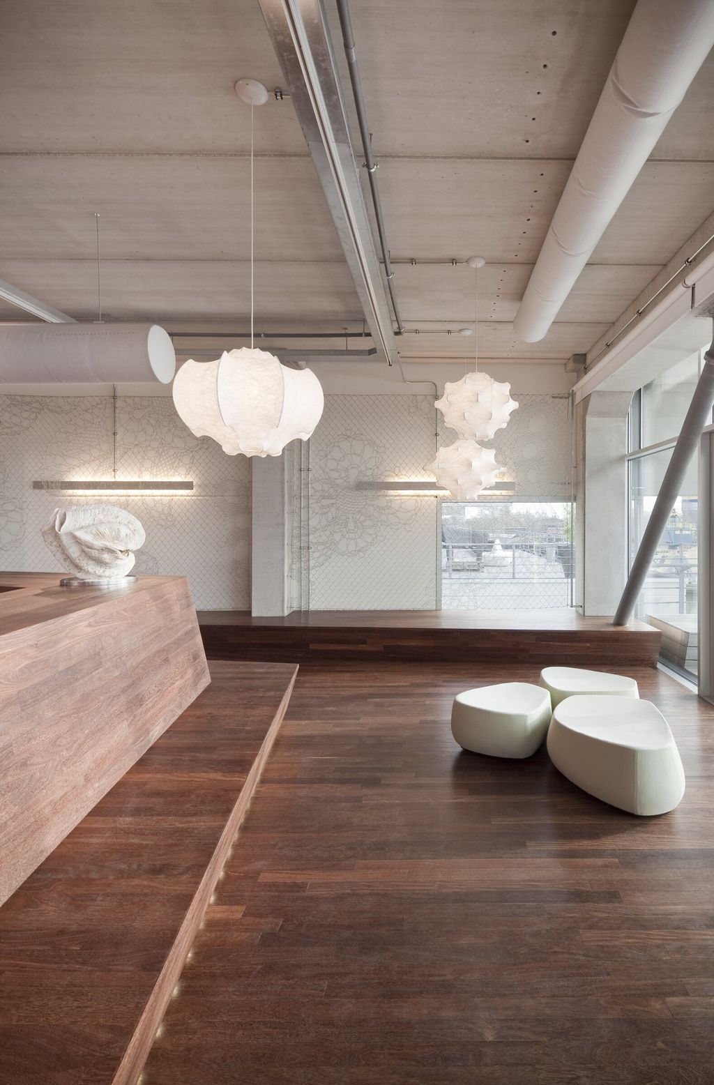 Flos-Taraxacum-PH_Courtesy_Flos_BV-001.a84868e5