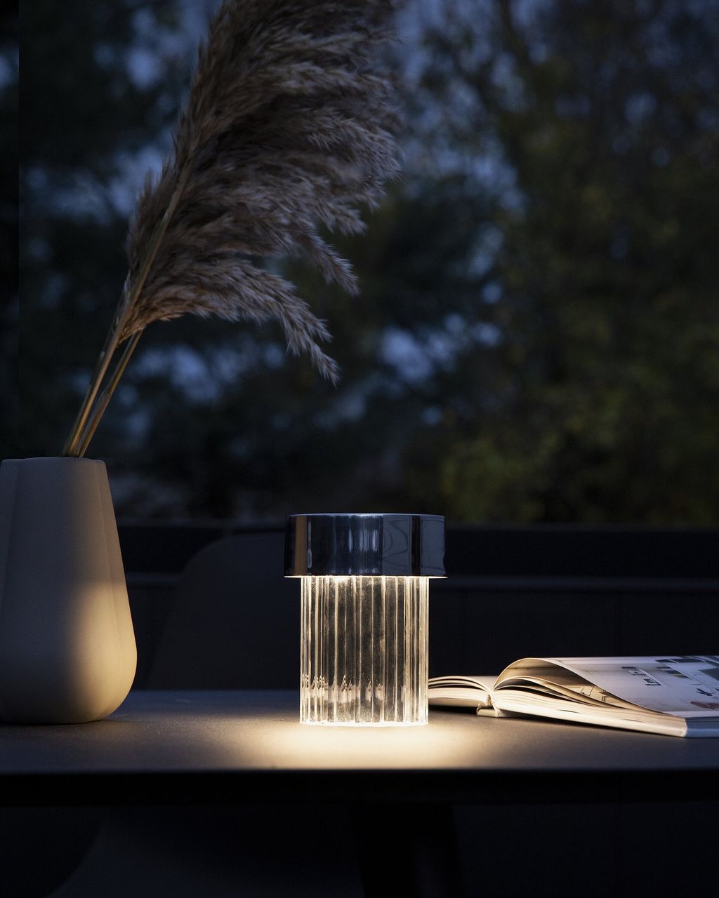 Flos-Last_Order-Fluted-PH_Phil_Cohen-011.ca108f29