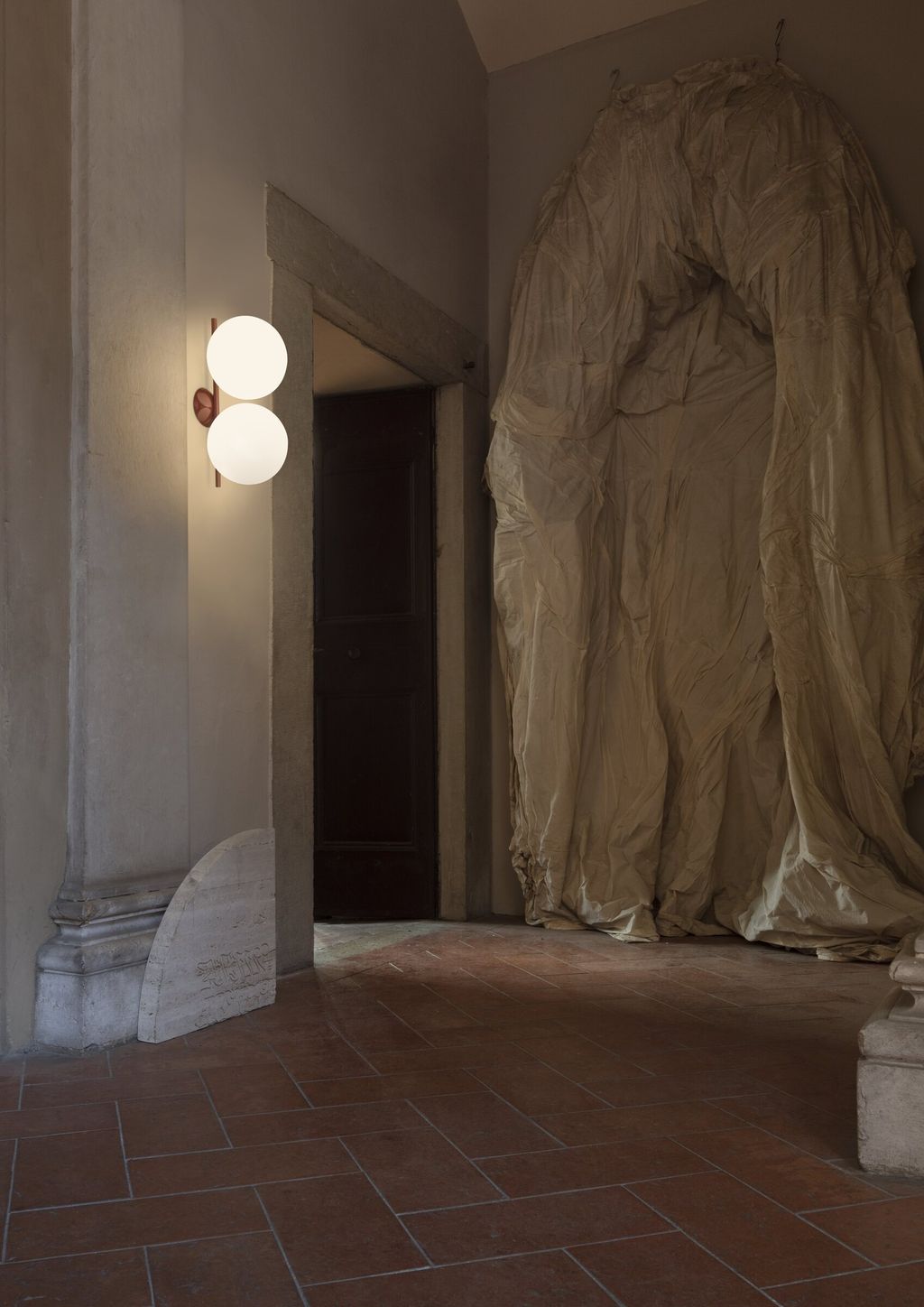 Flos-IC_CW1_Double-PH_Santi_Caleca-Palazzo_Monti_Brescia_Italy-2020-001.a489e6d0