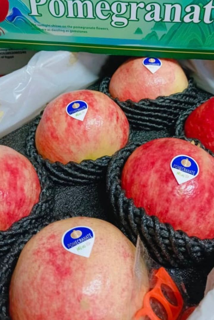 POMEGRANATE 1PC - fruit basket delivery KL PJ