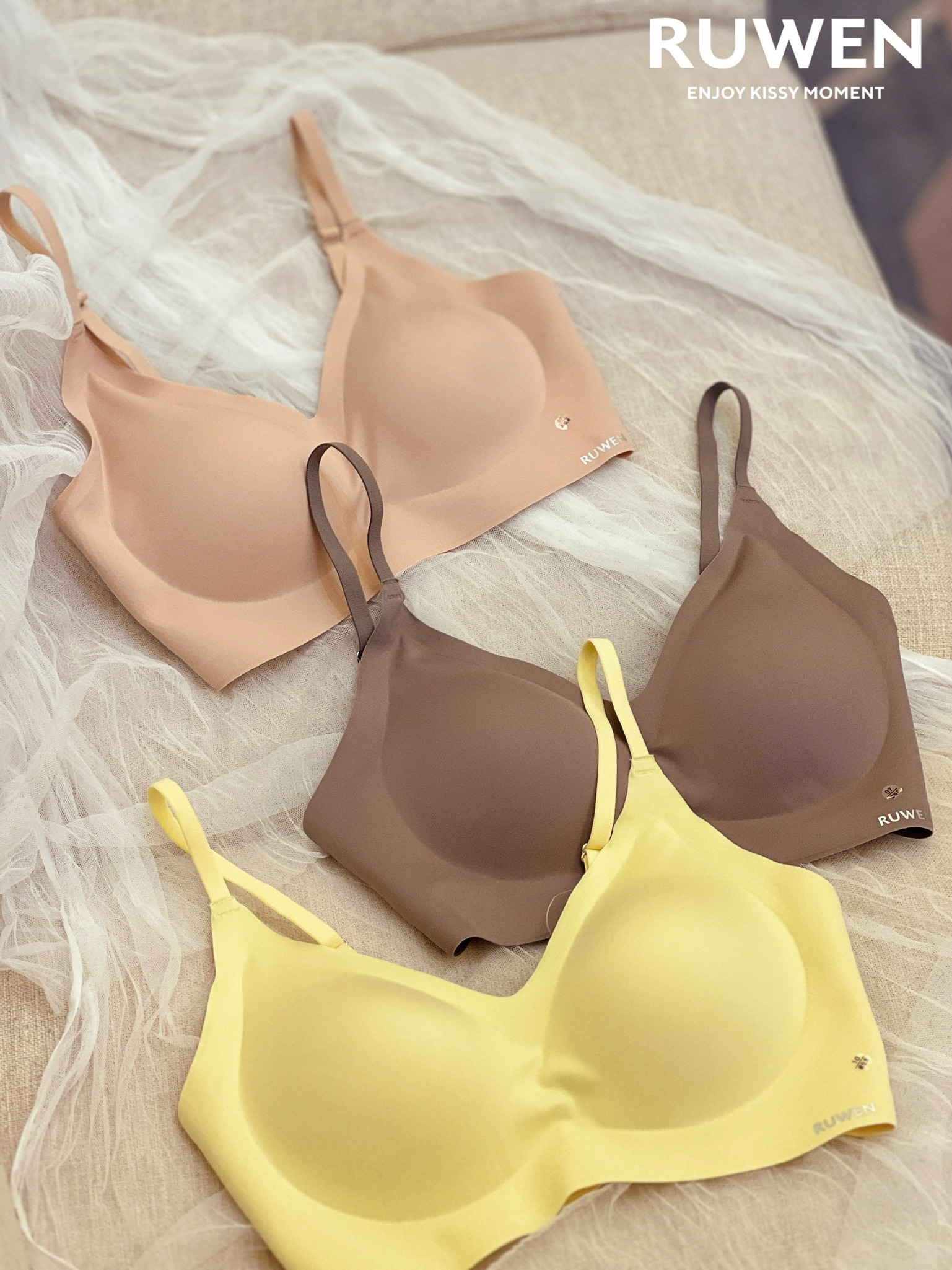 a90a71682fe7b88792d7c0243a3c7060