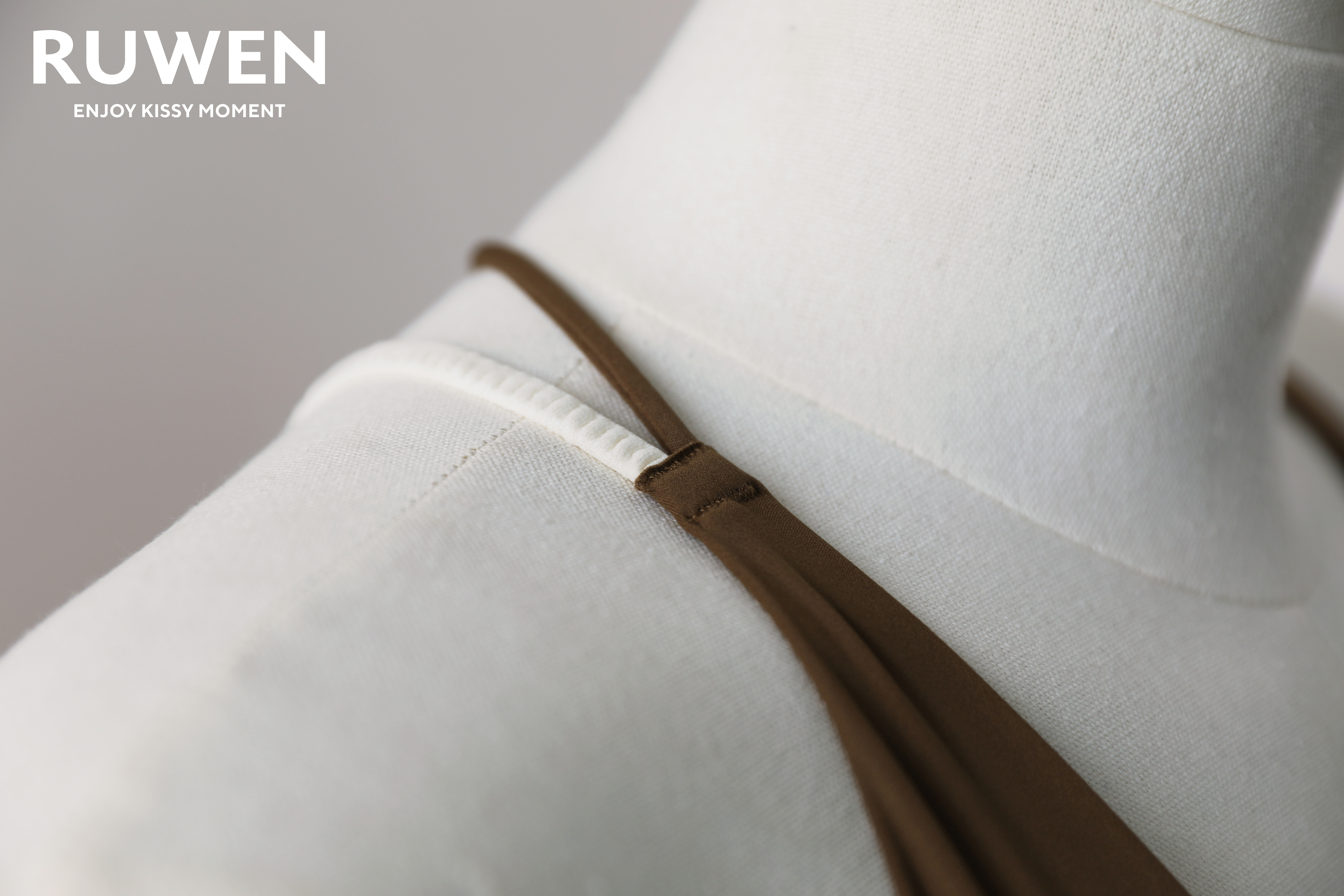 2ba1c3807f8f00a29b38ef985d513984