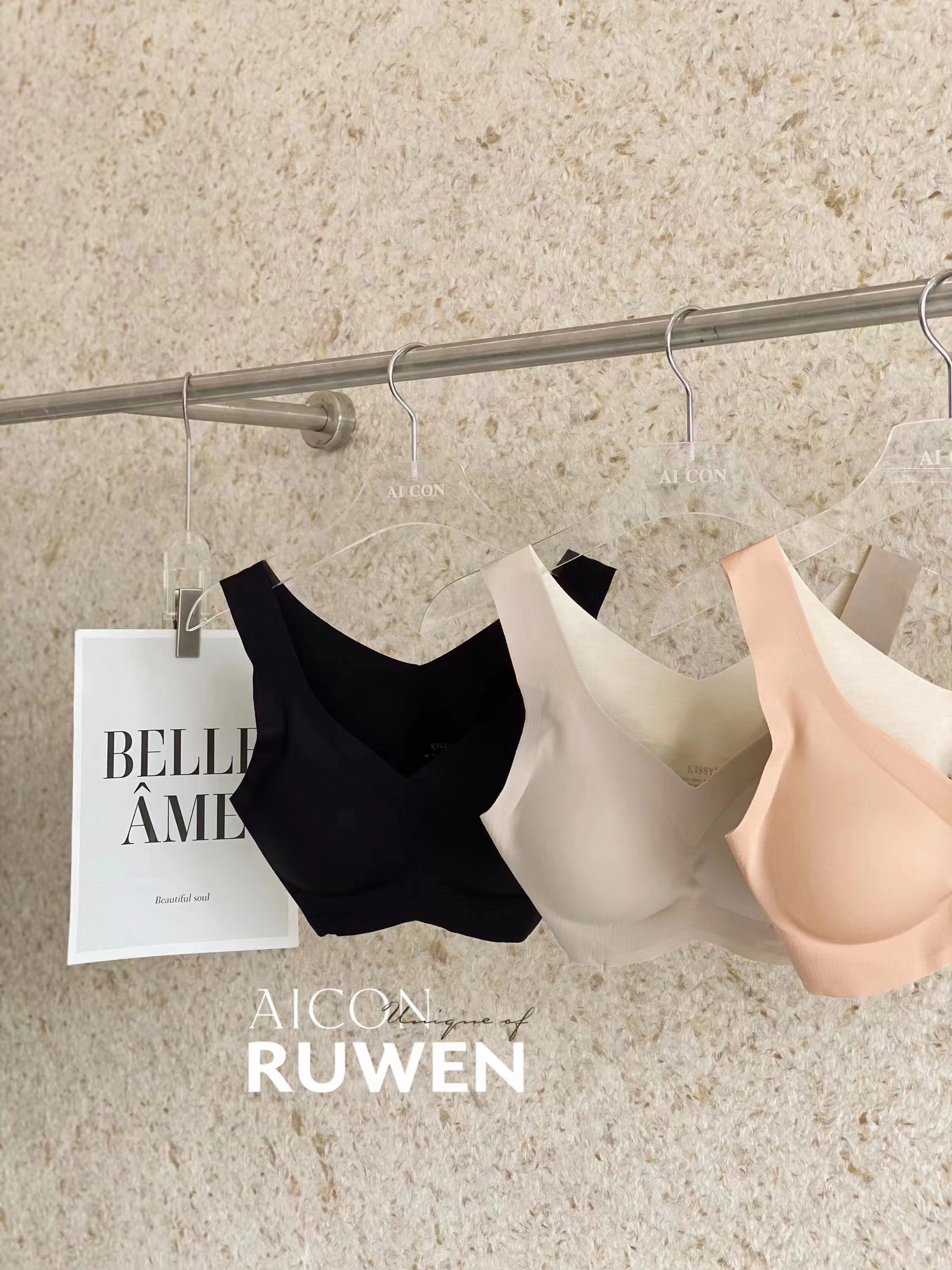 2499620b1fd3f5392a92a3a4776a9ba9