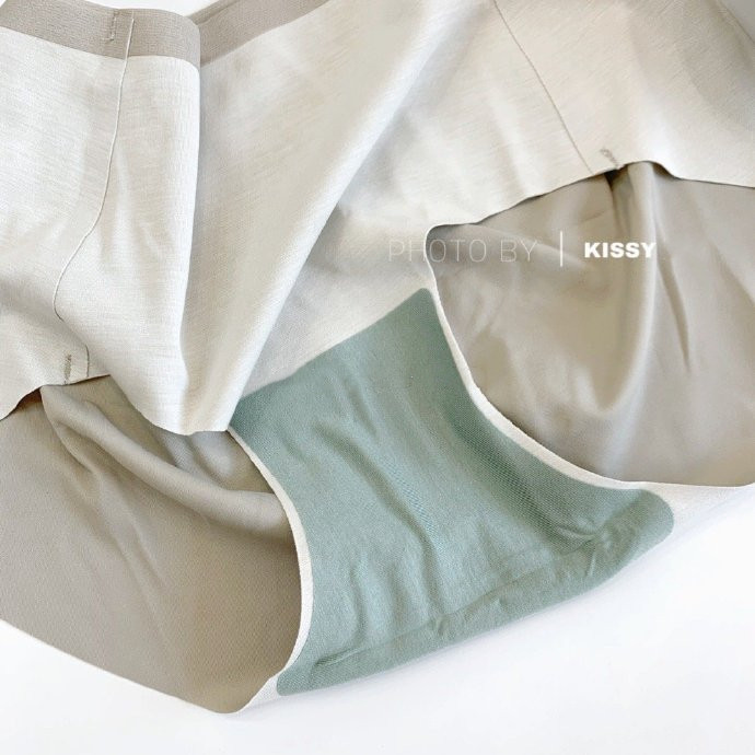 091cc933-b1f0-4529-9f27-6483f432a105