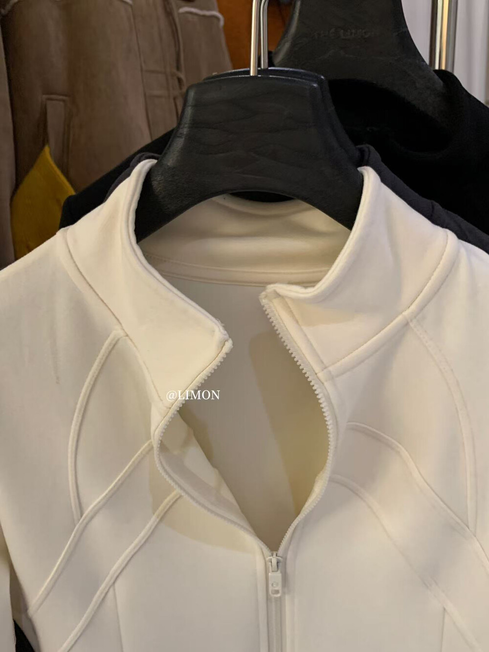 O1CN01hkW4Ge1WgEoMBVzN3_!!141402817