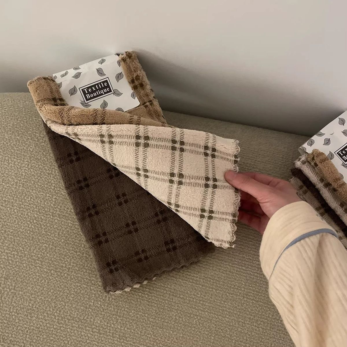 403b72c3-177f-4864-a208-72ca5212706a