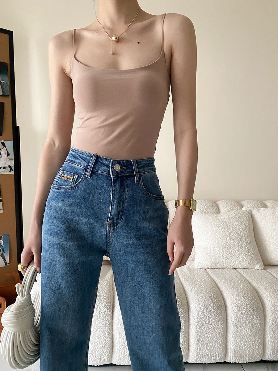 奶茶色（偏小一碼）