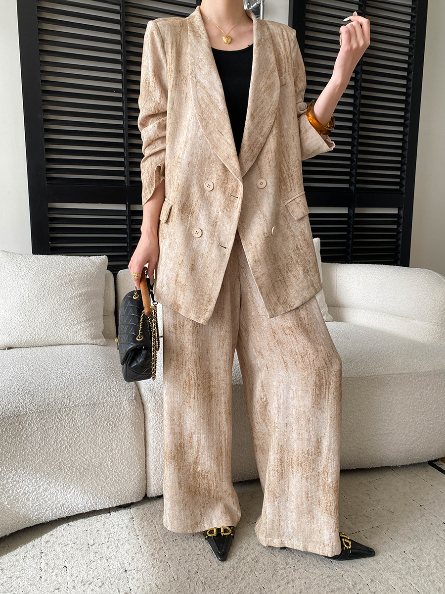 O1CN01HtHM2J1DYvomjeZuM_!!2207919270229-0-cib