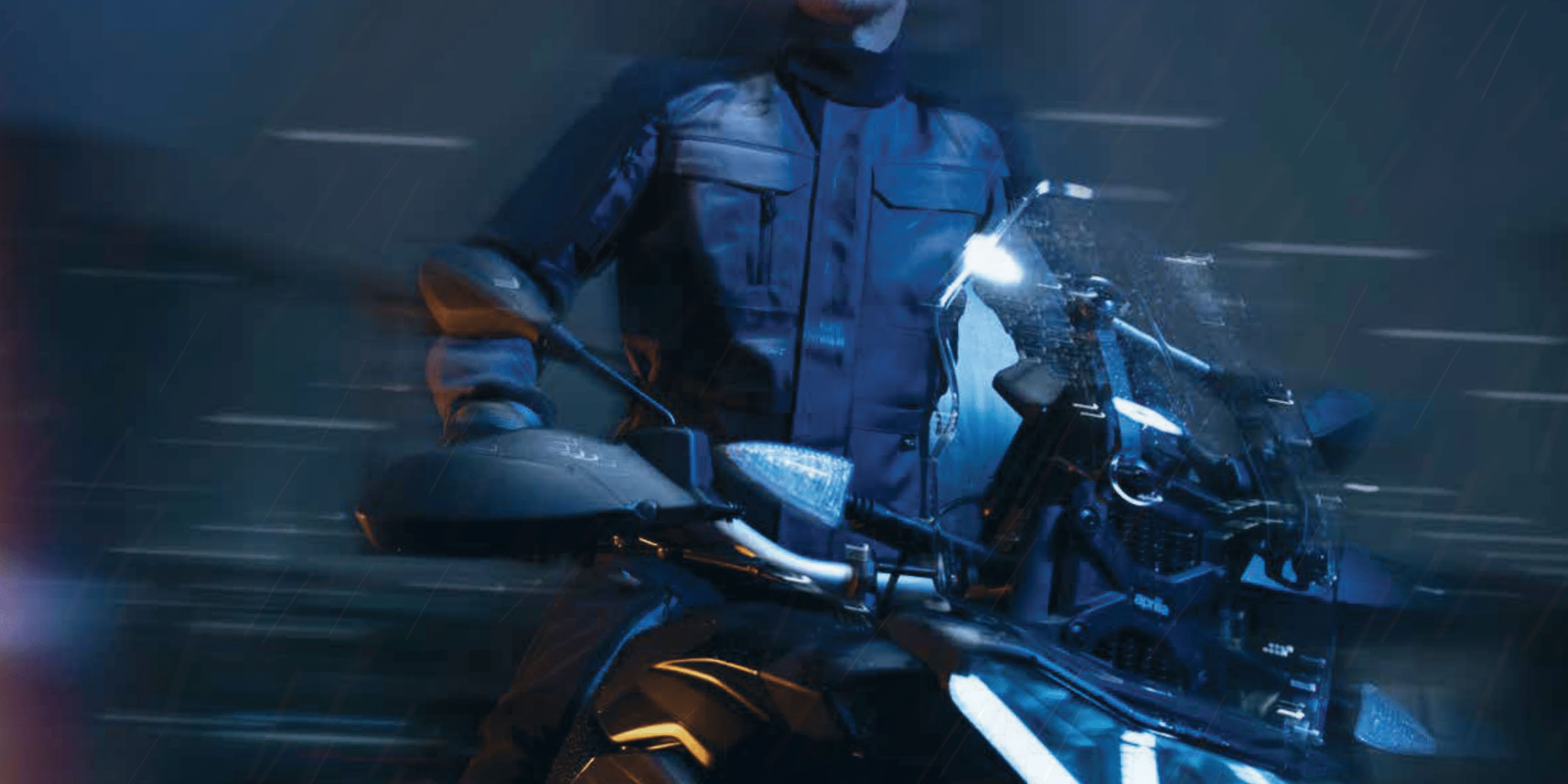 HOW WATERPROOF JACKETS WORK ON THE ROAD