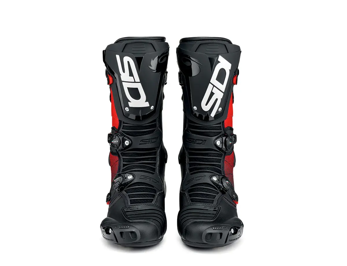 ROAD_MAG1_BKRED_03_HD