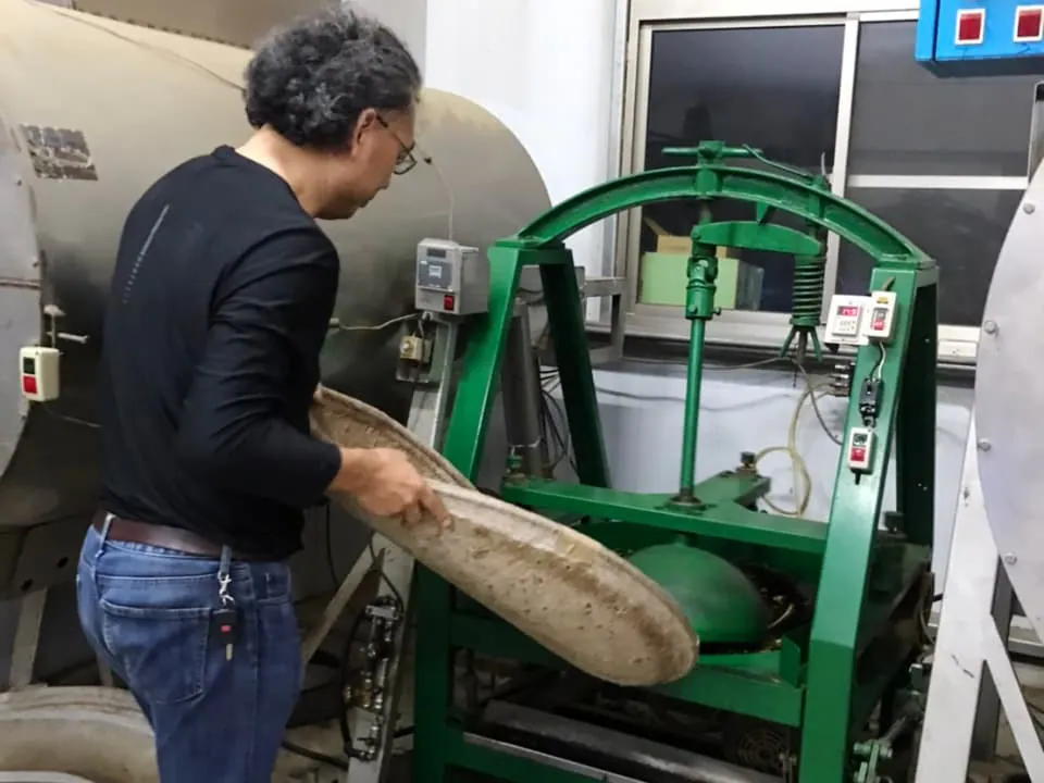 33100105-f136-42aa-adf1-50026f10977e