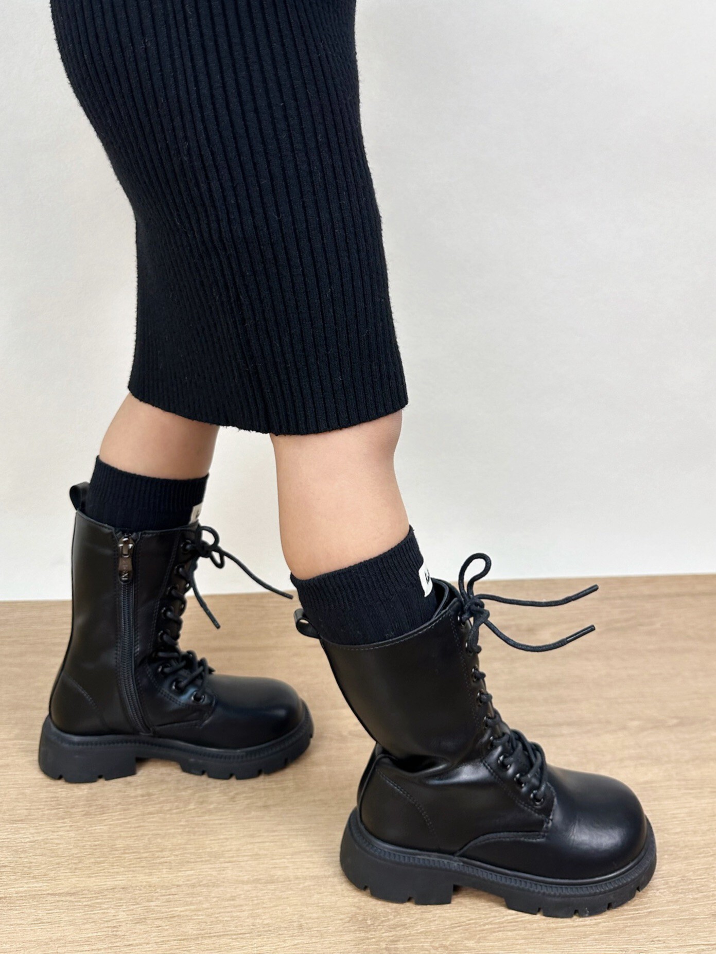 LINE_ALBUM_修圖後4_251111_10