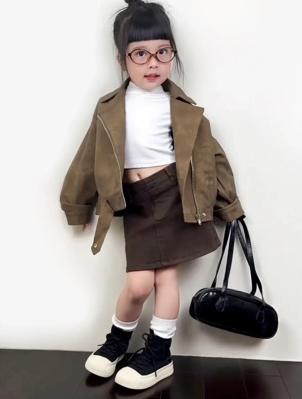 2510210863338859 (1)