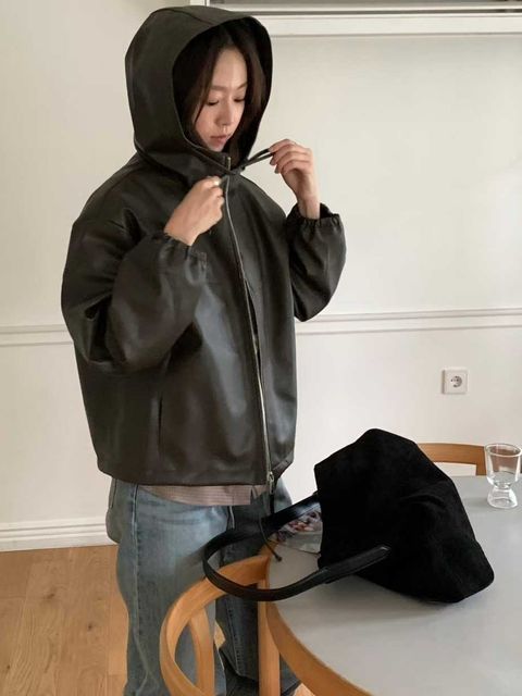 tw-11134207-81ztc-mfnjiigsvo5qcb