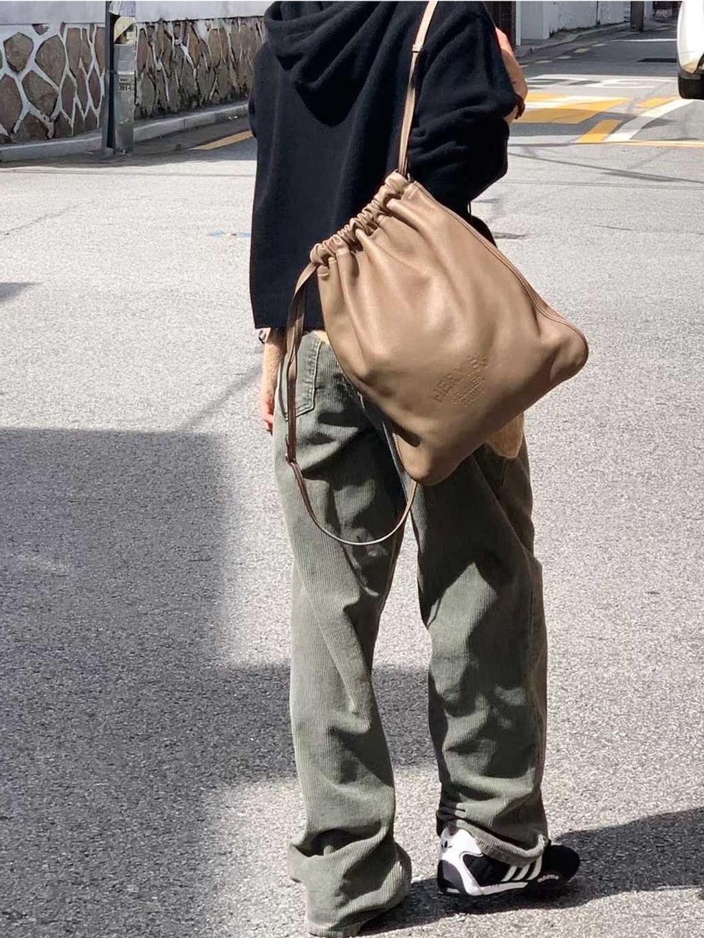 tw-11134207-81ztj-mfnxoinq6rrge9