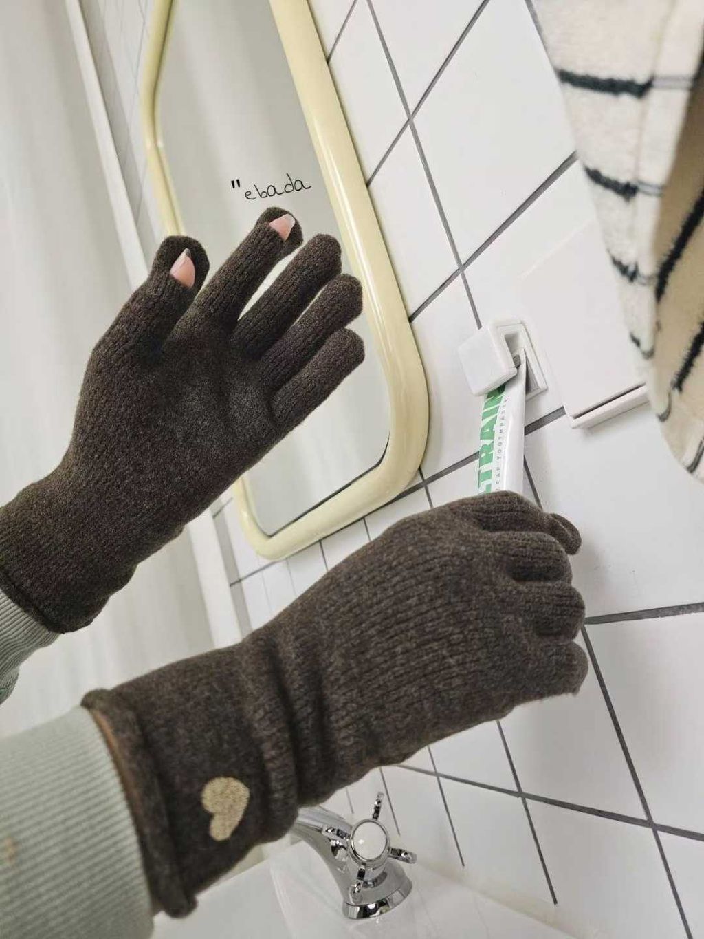 圖片_2025-11-24_232036_715