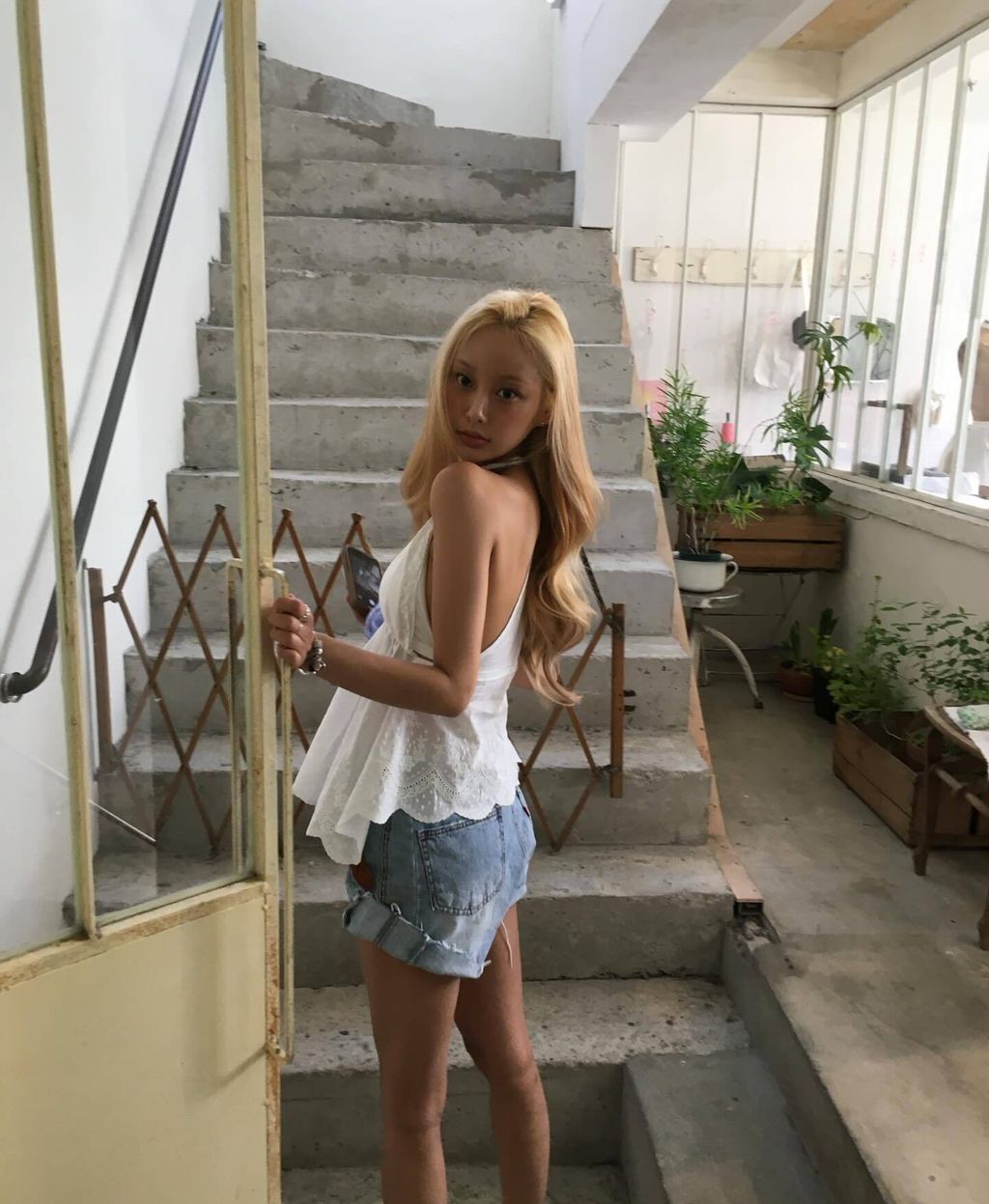 jjjiinniii_20260416_p_3876510363592993911_1_3876509315326943726