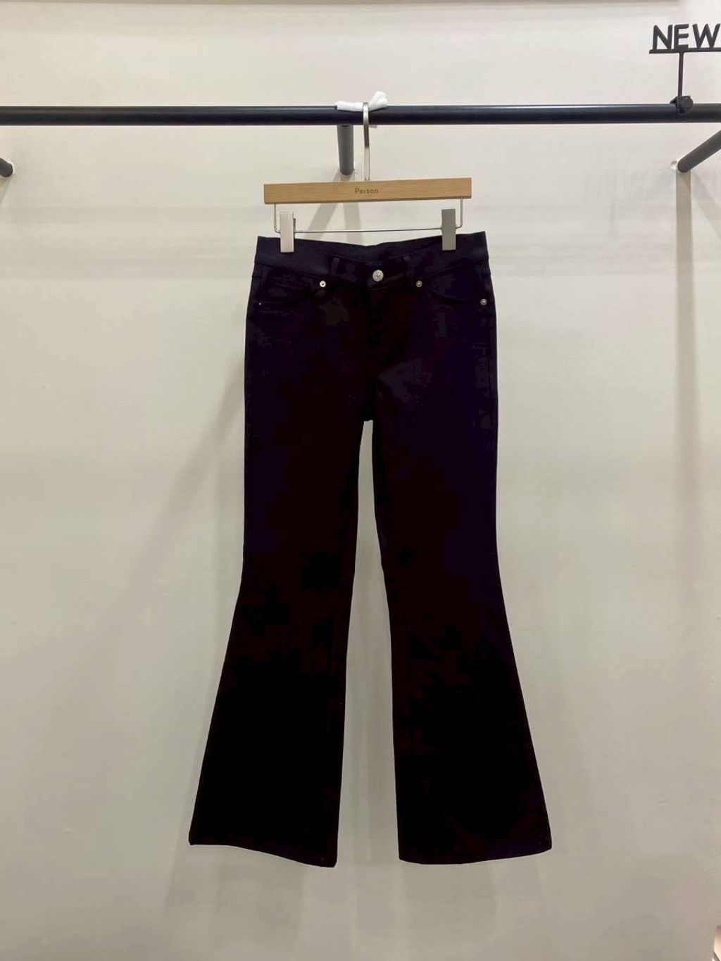 LINE_ALBUM_Person  p-4f427 63 (三）9：00_260603_24