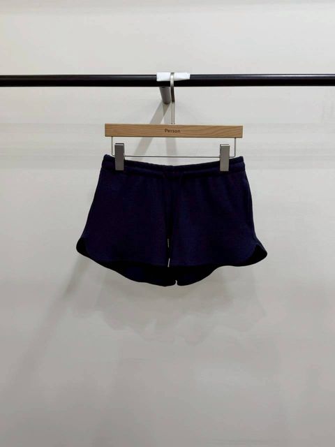 LINE_ALBUM_Person  p-4f427 63 (三）9：00_260603_60