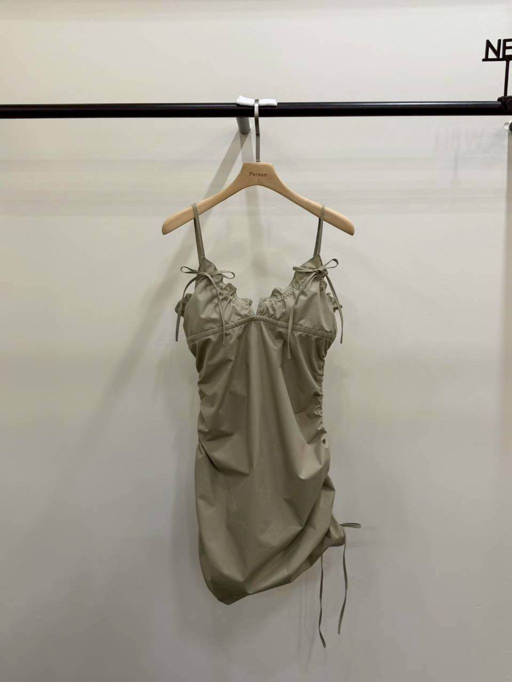 LINE_ALBUM_Person  p-4f427 63 (三）9：00_260603_75