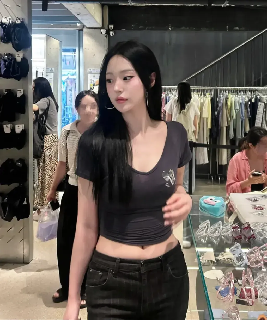 00be98bffee54b2c85b1bdf2722b3e88