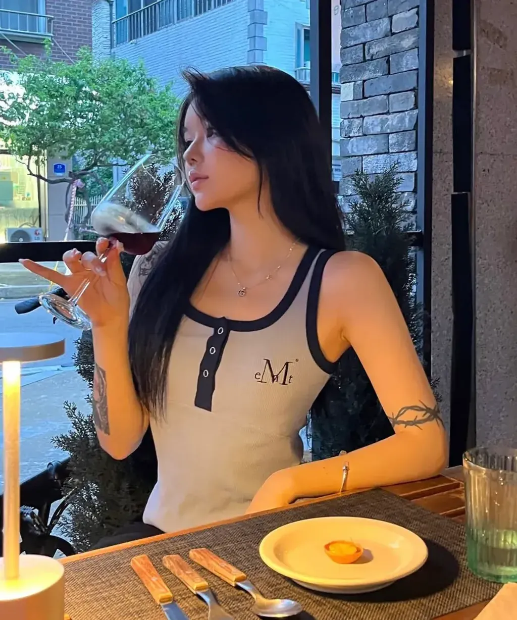 d1f65a53a4f24c40b5634365170f8c52 (1)