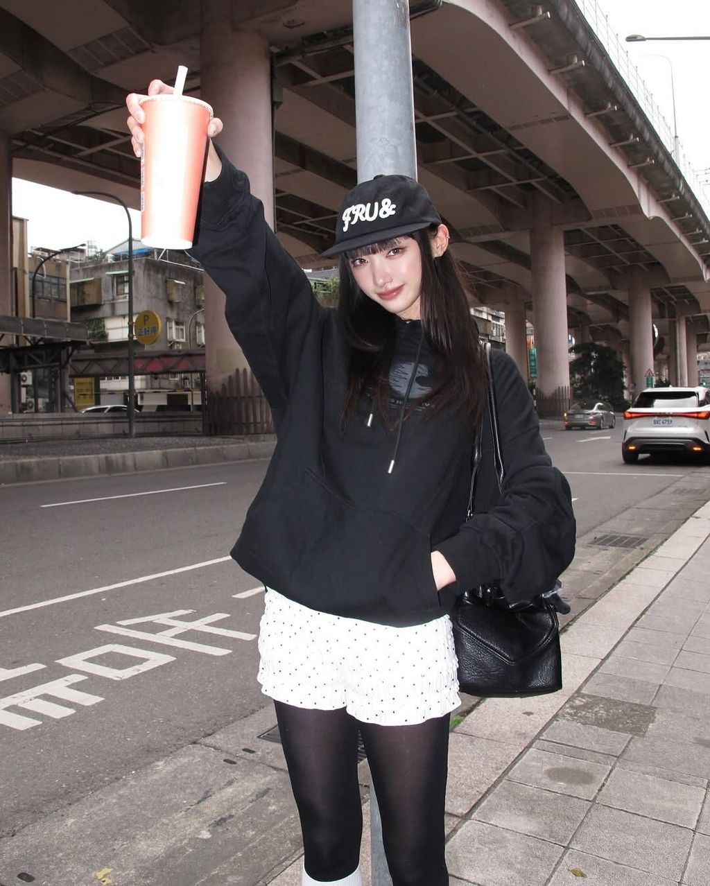 SaveClip.App_588363149_17859231588569460_7013592321656064069_n