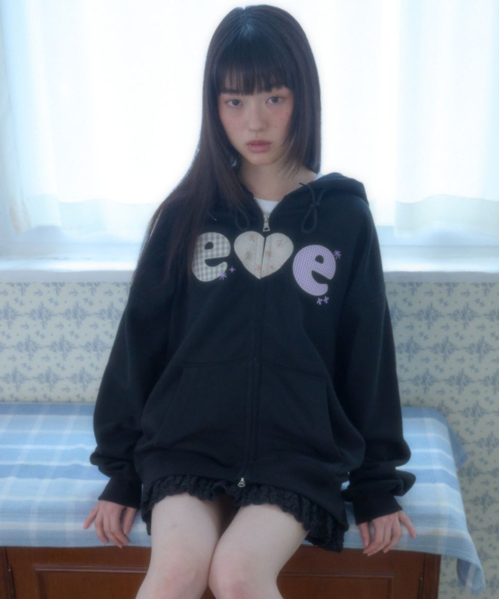 c2370aa62dbf689bd5899066592b6d18