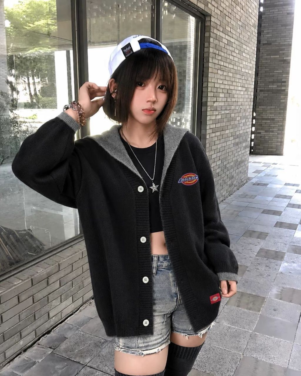 7