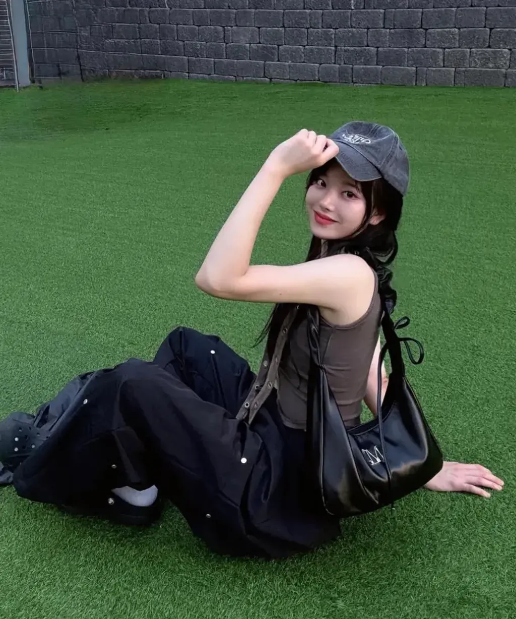 0d83aa7fa0184be896a5e9ede23b25db