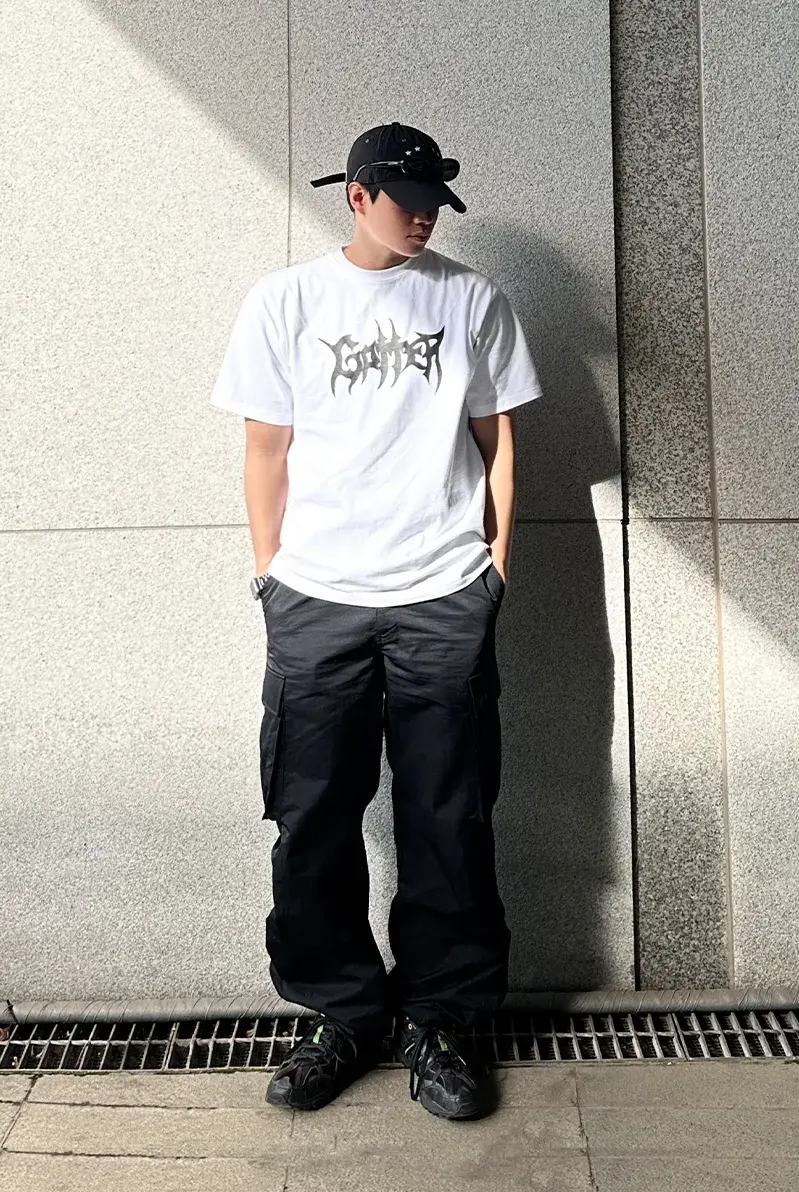 staff_64507975614ab