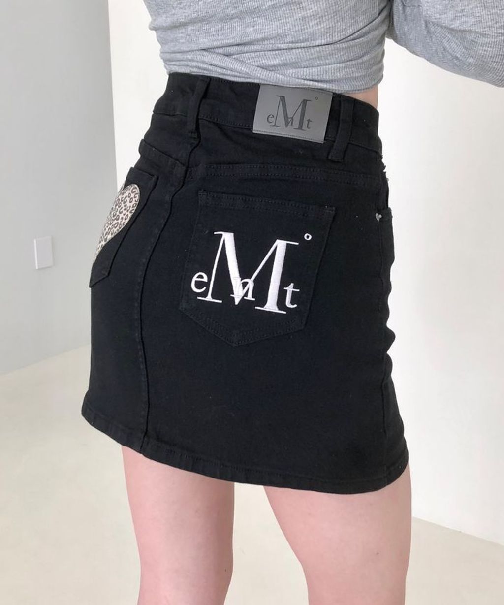 22814_202509031601390305_85636