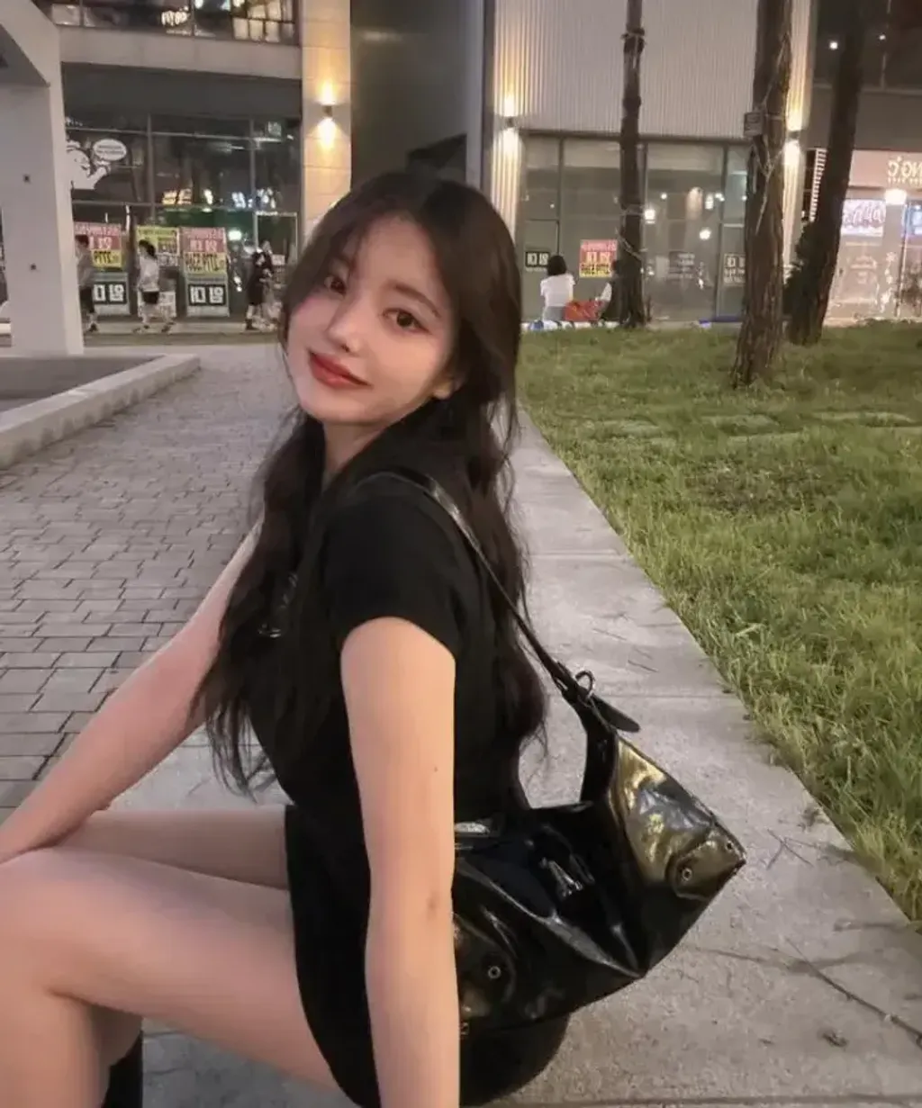 34eb077881ae40cbb50421e47aadd454