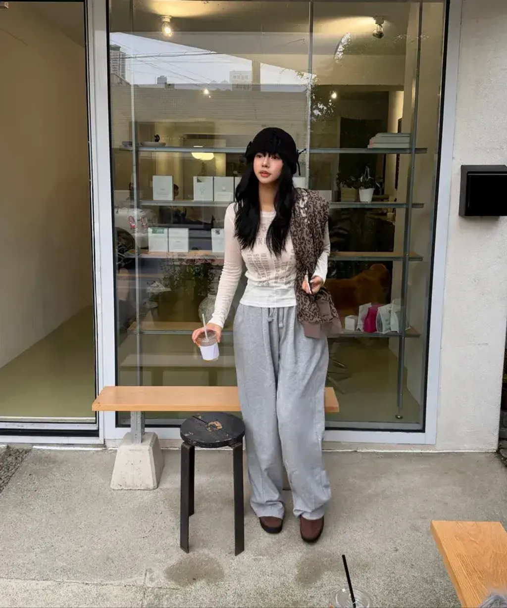 8b308bfe38d9478ea5f6d723c7d9a15a