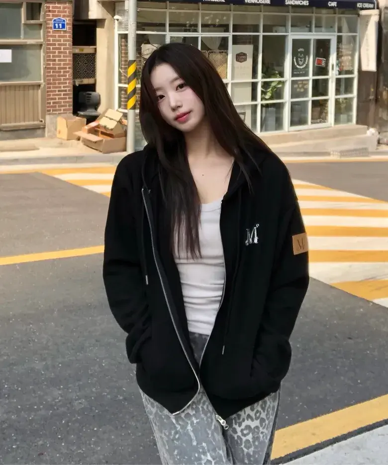 45922f81bc6a4b75a8172d2887ba997f