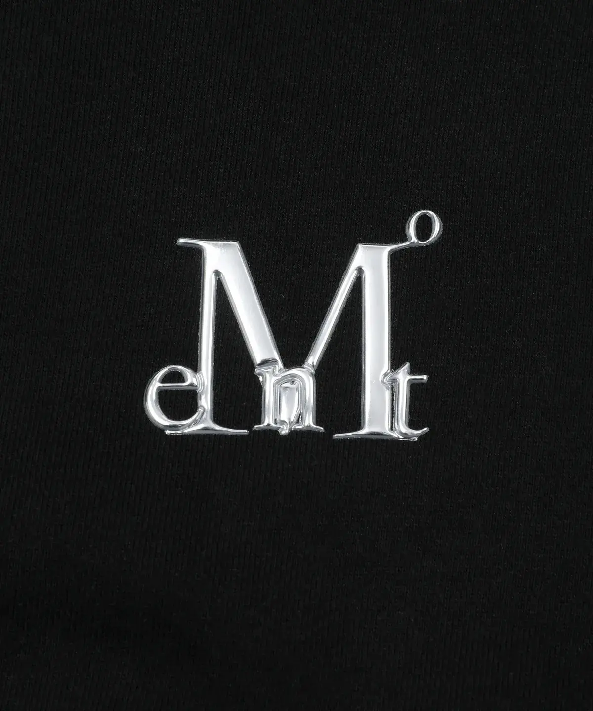 detail_4923190_17424529889308_big